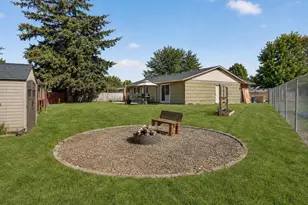 705 NE 18th Ct, Gresham, OR 97030 - Photo 38