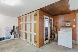 2710 NW Garfield Ave, Corvallis, OR 97330 - Photo 32