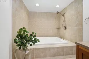 3000 Gilham Rd, Eugene, OR 97408 - Photo 30