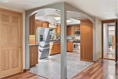 3000 Gilham Rd, Eugene, OR 97408 - Photo 14