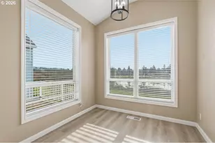 13262 SW Commonwealth Ln, Beaverton, OR 97005 - Photo 12