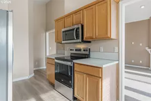 13262 SW Commonwealth Ln, Beaverton, OR 97005 - Photo 14