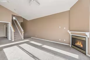 13262 SW Commonwealth Ln, Beaverton, OR 97005 - Photo 10