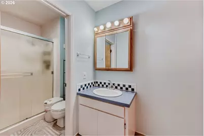 6811 SW 170th Ave, Beaverton, OR 97007 - Photo 16