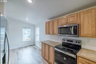 2110 NE Willamette Ave, Albany, OR 97321 - Photo 16