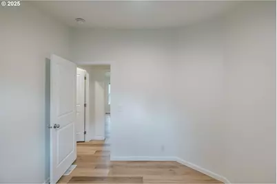 2110 NE Willamette Ave, Albany, OR 97321 - Photo 32