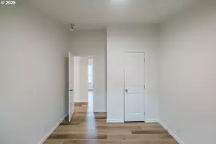 2110 NE Willamette Ave, Albany, OR 97321 - Photo 30