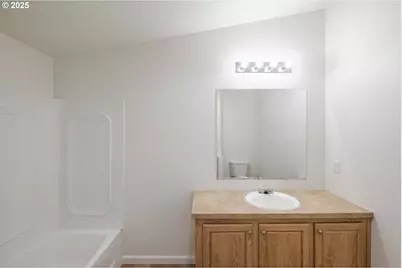 2110 NE Willamette Ave, Albany, OR 97321 - Photo 24