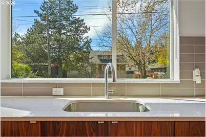 6342 NE 33rd Ave #A, Portland, OR 97211 - Photo 8