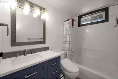 645 Riley Way, Harrisburg, OR 97446 - Photo 28