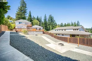 834 S 11th St, Coos Bay, OR 97420 - Photo 32