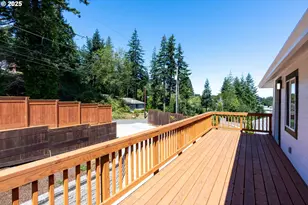 834 S 11th St, Coos Bay, OR 97420 - Photo 30