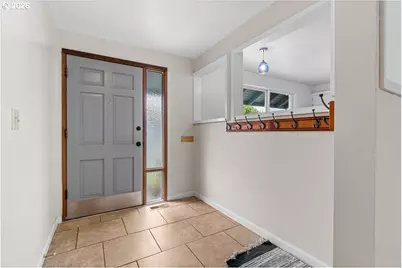 5290 SW Colony Ct, Beaverton, OR 97005 - Photo 2