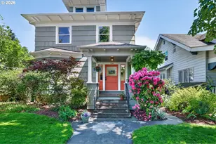5742 N Commercial Ave, Portland, OR 97217 - Photo 2