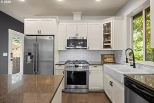 6929 N Armour St, Portland, OR 97203 - Photo 12