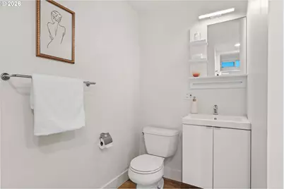 4915 SW Barnes Rd, Portland, OR 97221 - Photo 32