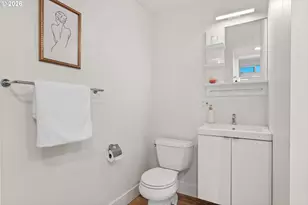 4915 SW Barnes Rd, Portland, OR 97221 - Photo 32