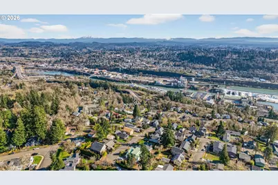 2088 Oak St, West Linn, OR 97068 - Photo 2