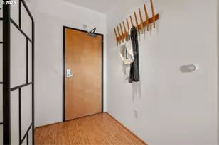 1420 NW Lovejoy St, Portland, OR 97209 - Photo 24