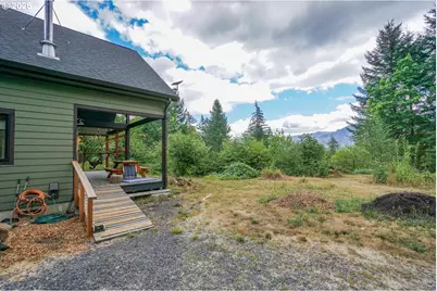 1922 Duncan Creek Rd, Stevenson, WA 98648 - Photo 2