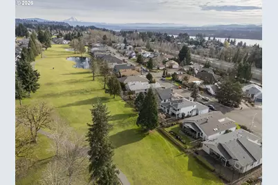 15020 SE 35th St, Vancouver, WA 98683 - Photo 2