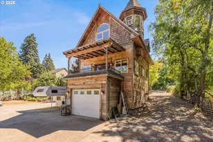 2260 Sherman Ave, Hood River, OR 97031 - Photo 38