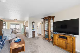 1089 Randolph Rd, Woodburn, OR 97071 - Photo 8
