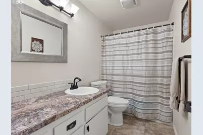 9160 SW Wilshire St, Portland, OR 97225 - Photo 30