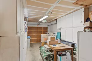 9160 SW Wilshire St, Portland, OR 97225 - Photo 32