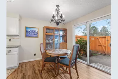 9160 SW Wilshire St, Portland, OR 97225 - Photo 14