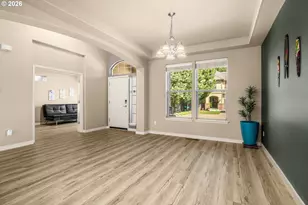 2007 SW 194th Pl, Beaverton, OR 97003 - Photo 6