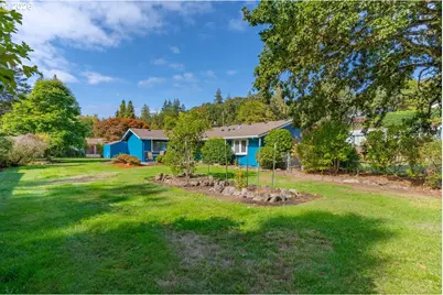 1395 NW Twins Ln, Albany, OR 97321 - Photo 12