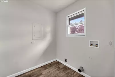 807 N 8th Ave, Kelso, WA 98626 - Photo 22