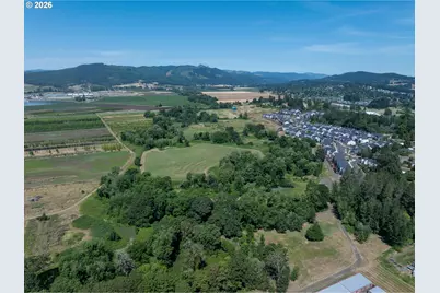 Pacific Ave #3, Forest Grove, OR 97116 - Photo 6