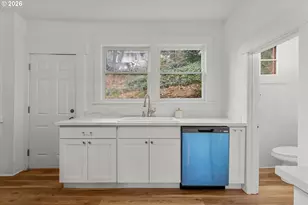 1016 Center St, Oregon City, OR 97045 - Photo 12