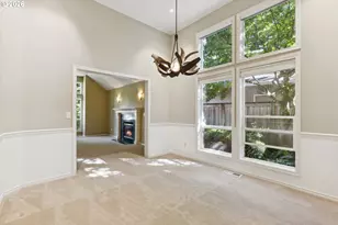7750 SW Red Hawk Ct, Portland, OR 97210 - Photo 8
