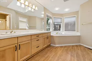 7750 SW Red Hawk Ct, Portland, OR 97210 - Photo 16