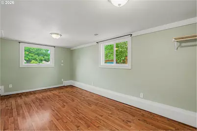 7214 NE 9th Ave, Portland, OR 97211 - Photo 18