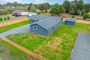 87831 Astor Ln, Bandon, OR 97411 - Photo 2