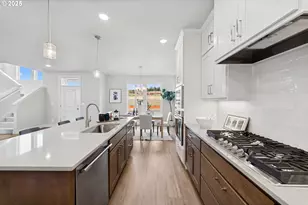 18150 SW Barrows Rd, Beaverton, OR 97007 - Photo 6