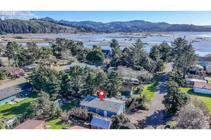 6824 SW Galley Ave, Lincoln City, OR 97367 - Photo 8