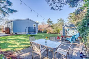 6824 SW Galley Ave, Lincoln City, OR 97367 - Photo 6