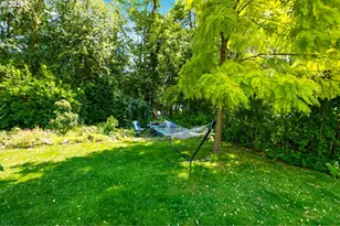 4920 SW 31st Dr, Portland, OR 97239 - Photo 28