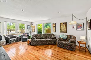 114 Hayden Bridge Way, Springfield, OR 97477 - Photo 4