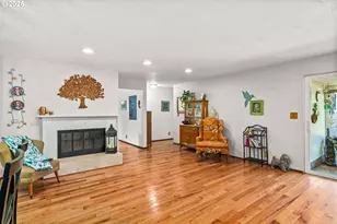 114 Hayden Bridge Way, Springfield, OR 97477 - Photo 10