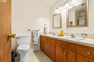 114 Hayden Bridge Way, Springfield, OR 97477 - Photo 16