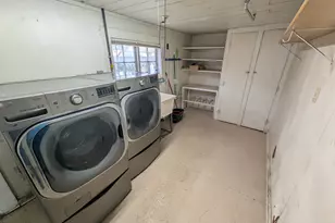 1327 Ash Ave, Cottage Grove, OR 97424 - Photo 12