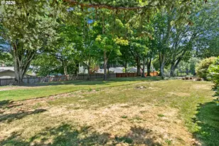 21886 SW Martinazzi Ave, Tualatin, OR 97062 - Photo 32