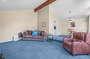21886 SW Martinazzi Ave, Tualatin, OR 97062 - Photo 6