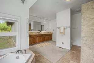 51555 E Cherryville Dr, Sandy, OR 97055 - Photo 22